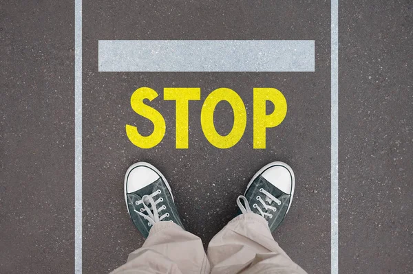 Ayakkabı, eğitmenler - stop concept