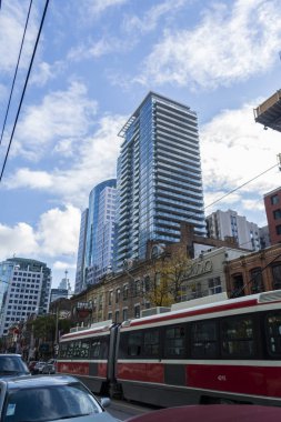 Toronto sokakta sokak arabası
