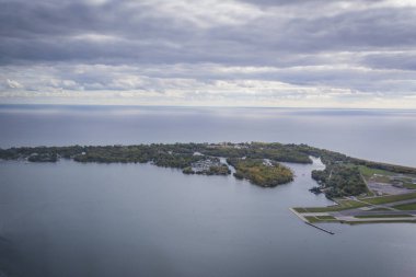 Toronto Adaları sonbaharda yükseklikten görün