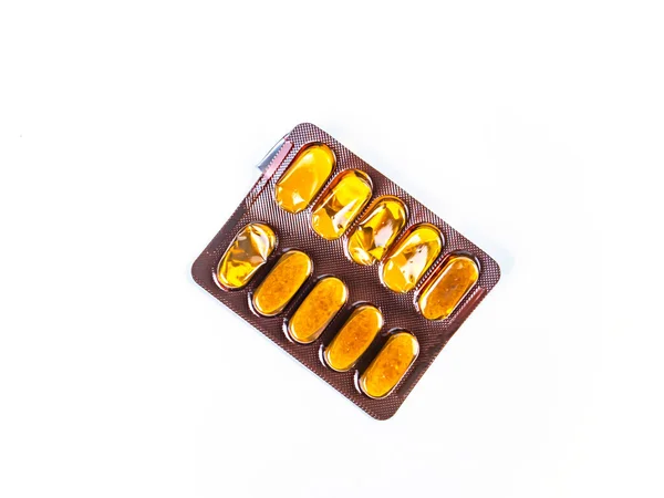 白色背景的药丸中的医疗药品 药片中的药物 药理学 胶囊中的医疗药品 用于人类治疗的药物胶囊 把你的文字放好 药丸中的药物 — 图库照片