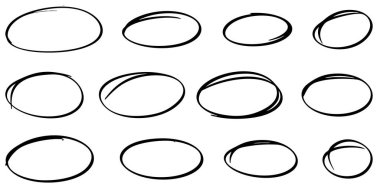 Vurgu ve röfle için el çizimi çemberlerin toplanması. Önemli notları, bilgi ögelerini, yaratıcı tasarımları ve web veya sunum vurgularını işaretlemek için mükemmel.