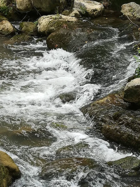 Rochers Formant Petit Barrage Dans Rivière Palancia Passant Par Segorbe — Photo