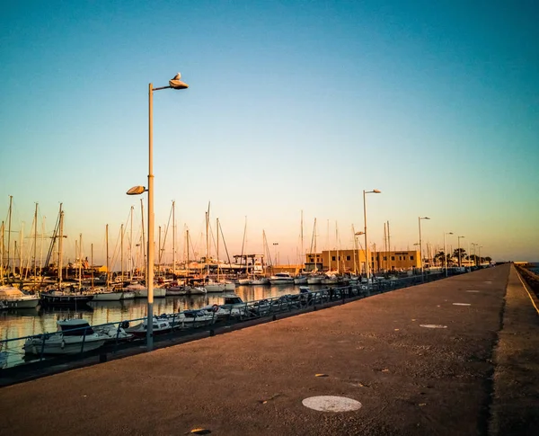 Porto de Burriana ao pôr do sol — Fotografia de Stock