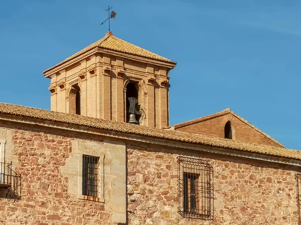 Torre de sino do mosteiro — Fotografia de Stock