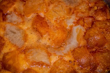 Tam kaynatın sarımsak çorbalar