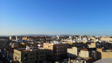 Panoramic view of the city to the mountain