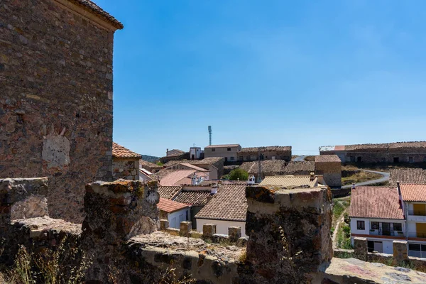 Vista Uma Antiga Igreja Pedra Uma Aldeia Montanha Rural Conceito — Fotografia de Stock