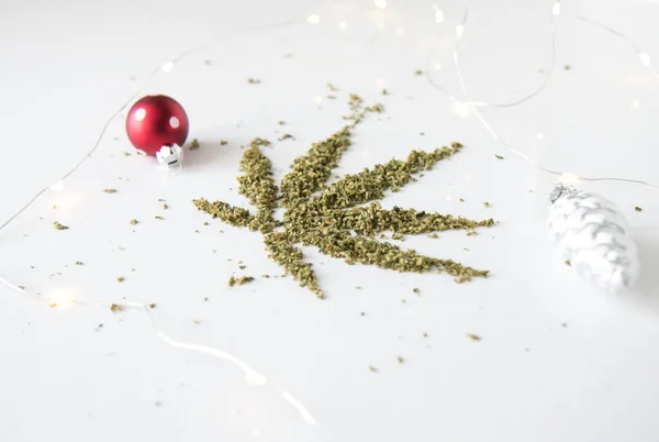 Holiday Marijuana Cannabis Leaf — Stock Photo, Image