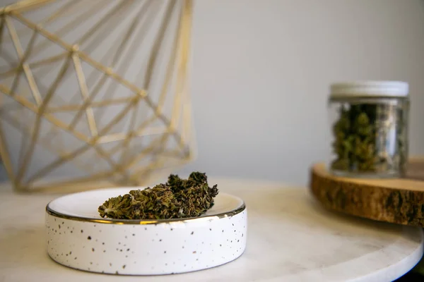 Cannabis Buds Tray Marijuana Shake Glass Jar Background Cannabis Dispensary — Stock Photo, Image