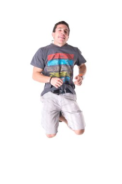 Genç adam izole beyaz atlama