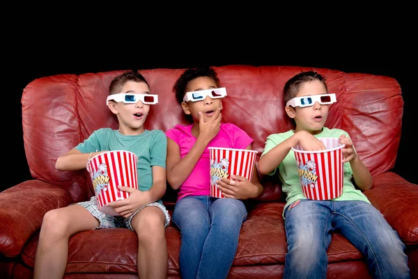 Kleine Kinder Sehen Filme Mit Brille — Stockfoto