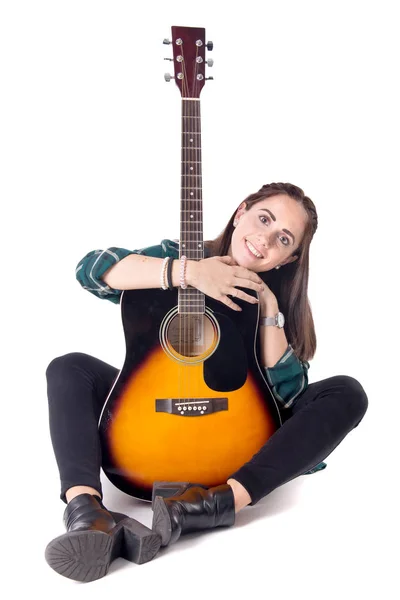 Mooi Jong Meisje Speelt Gitaar Poseren Geïsoleerd Wit — Stockfoto