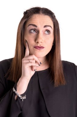 Beyaz arka plan üzerinde poz güzel genç kadın 