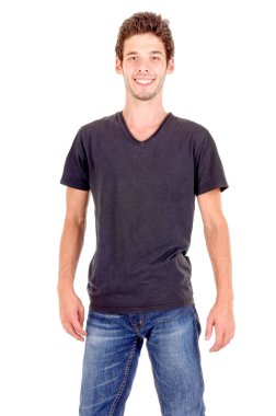 Genç çocuk beyazlar içinde.