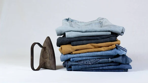 Old Flatiron Jeans White Background — Stock Photo, Image