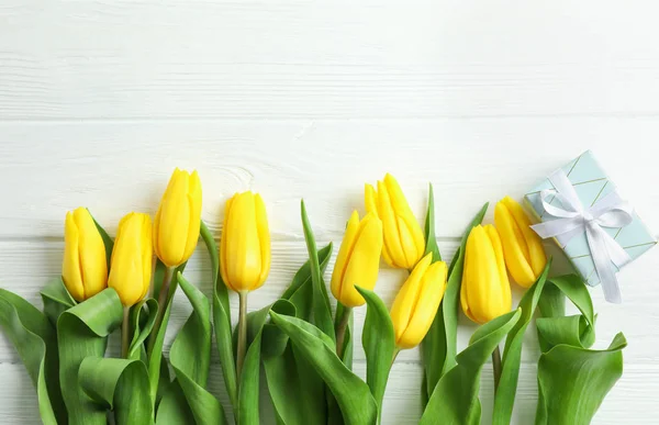 Beautiful Yellow Tulip Flowers Gift Box Wooden Background Space Text — Stock Photo, Image