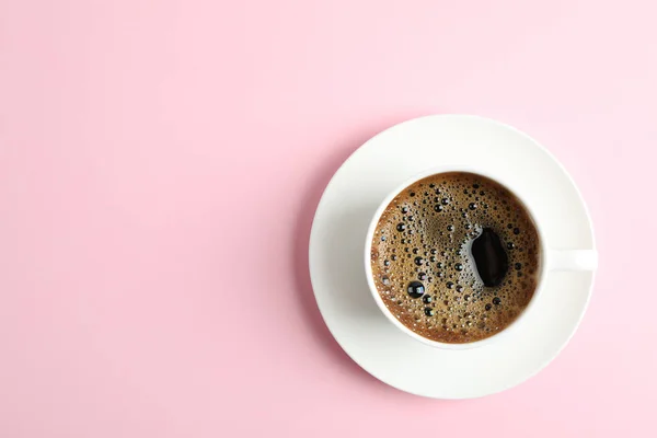 Cup of coffee on color background, space for text — Stock Photo, Image