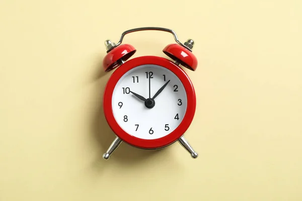 Retro alarm clock on color background, space for text — Stock Photo, Image