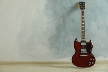 Güzel altı - Hafif arka plan karşı dize klasik gitar, 