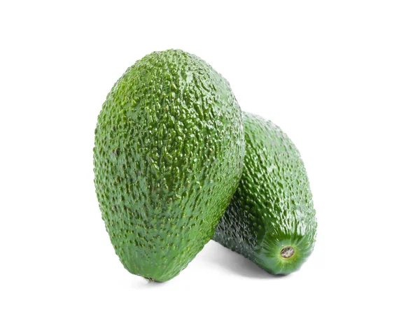 Reife Avocados isoliert auf weißem Hintergrund. gesunde Ernährung — Stockfoto