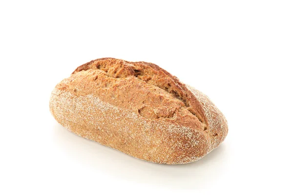 Pane di grano isolato su fondo bianco. Prodotti da forno — Foto Stock