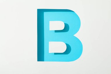 Beyaz arka planda B harfi, metin için alan