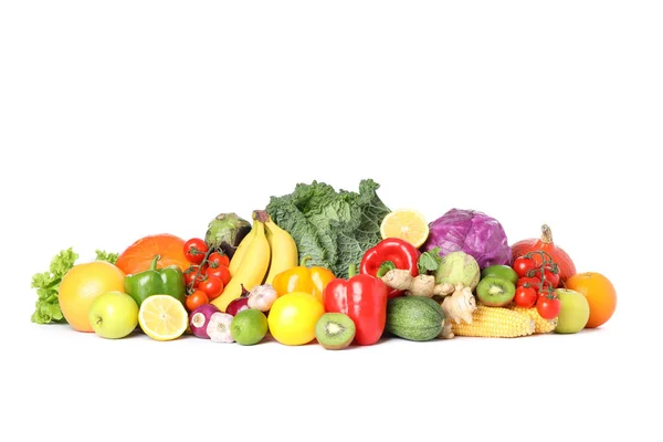 Composizione con frutta e verdura fresca isolata su bianco b — Foto Stock