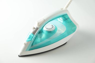 Beyaz arkaplanda demir, metin için kapatma ve boşluk