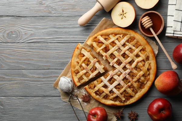 Composition Avec Tarte Aux Pommes Ingrédients Sur Fond Bois Aliments — Photo