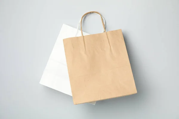 Empty Paper Bags Gray Background Space Text — Stock Photo, Image