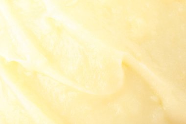 Arka planda sebze püresi var, makro. Bebek maması.