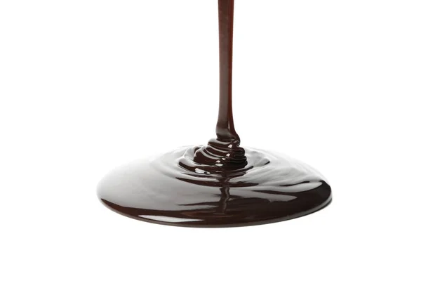 Erimiş Çikolata Dökülüyor Beyaz Arka Planda Izole Edilmiş — Stok fotoğraf