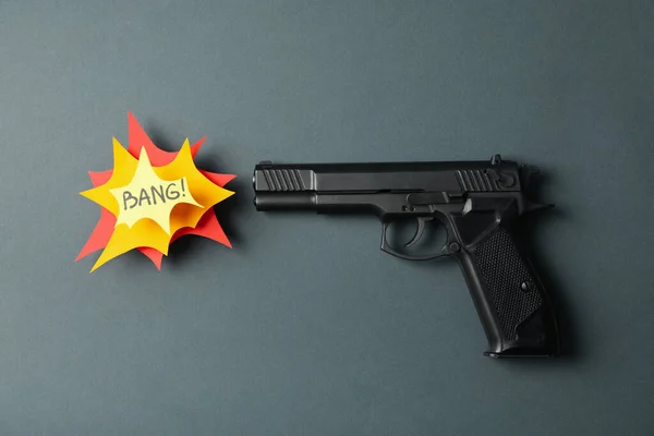 Pistola Texto Bang Fundo Preto Arma Autodefesa — Fotografia de Stock