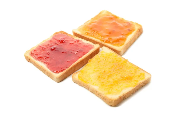 Toasts Mit Marmelade Isoliert Auf Weißem Hintergrund — Stockfoto