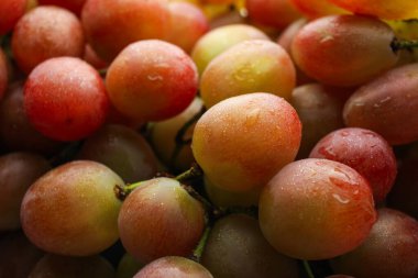 Tüm arka planda taze üzüm, yakın plan.