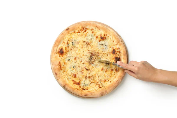 Kobieta Ręcznie Krojony Ser Pizza Białym Tle — Zdjęcie stockowe