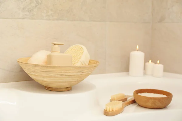 Baño Con Accesorios Higiene Personal Baño Beige Claro —  Fotos de Stock