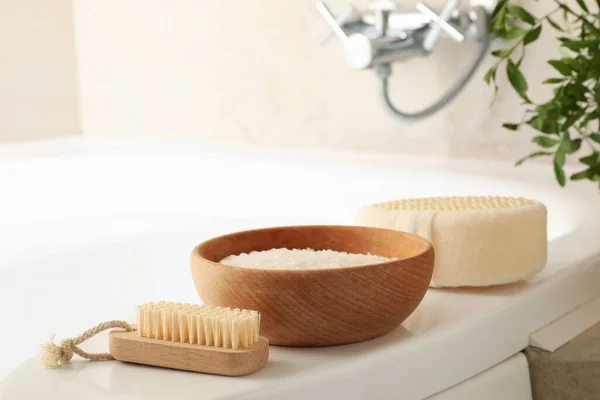 Baño Con Accesorios Higiene Personal Baño Beige Claro — Foto de Stock