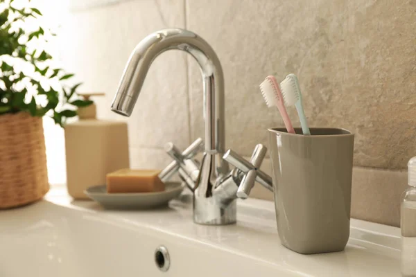 Sink Personal Hygiene Accessories Bathroom — Stock Photo, Image