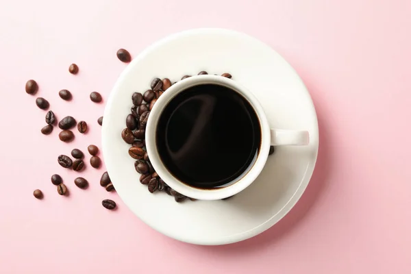 Taza Café Frijoles Sobre Fondo Rosa —  Fotos de Stock