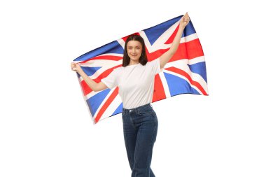İngiliz bayrağıyla gülümseyen bir kadın, beyaz üzerine izole edilmiş, PNG