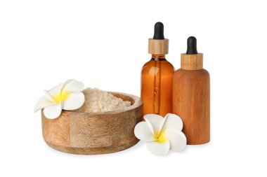 Tahta kase tuz, iki cam şişe, çiçekler, beyaz, PNG