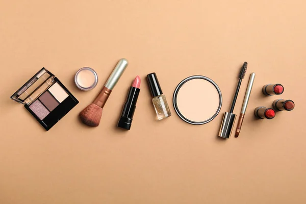 Differents Cosmetiques De Maquillage Sur Fond Brun Accessoires Pour Femmes Vue Beaute Stock Photo Differents Cosmetiques De Maquillage Sur Fond Brun Accessoires Pour Femmes Vue Beaute Stock Photo