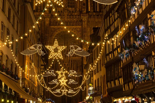 Strasboug 31December 2015 フランス アルザスのクリスマス マーケットでクリスマスの装飾 — ストック写真