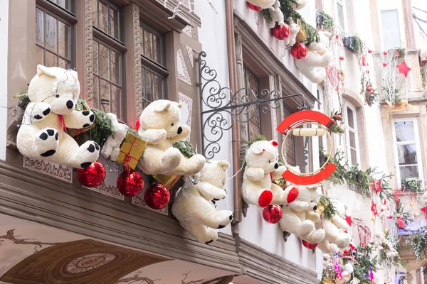 Színes Dekorációk Karácsonyi Piacon Strasbourgban — Stock Fotó