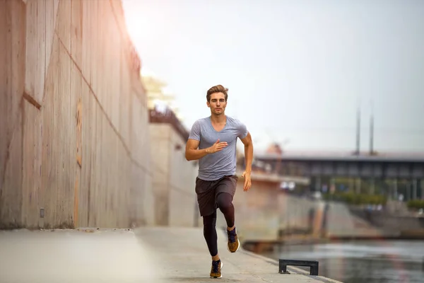 Man Running Urban Area — Stock Photo, Image