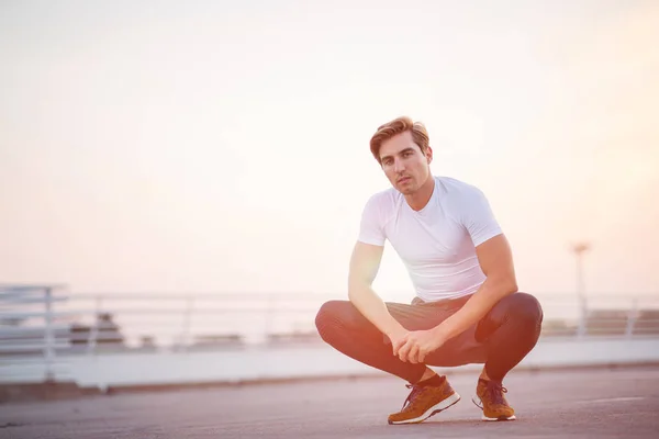 Young Man Exercising Outdoors — Stock Photo, Image