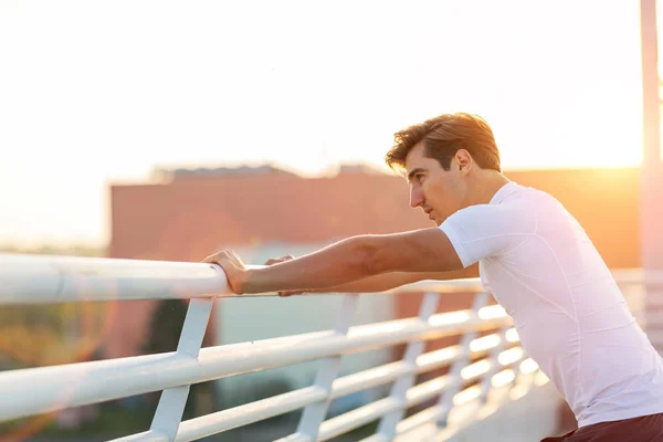 Young Man Exercising Outdoors — Stock Photo, Image