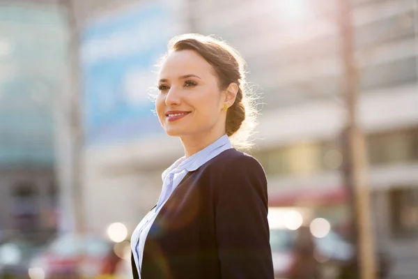 Portrait Confident Businesswoman City — Stock Photo, Image