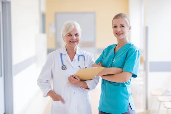 Doctor Nurse Hospital — Stock Photo, Image